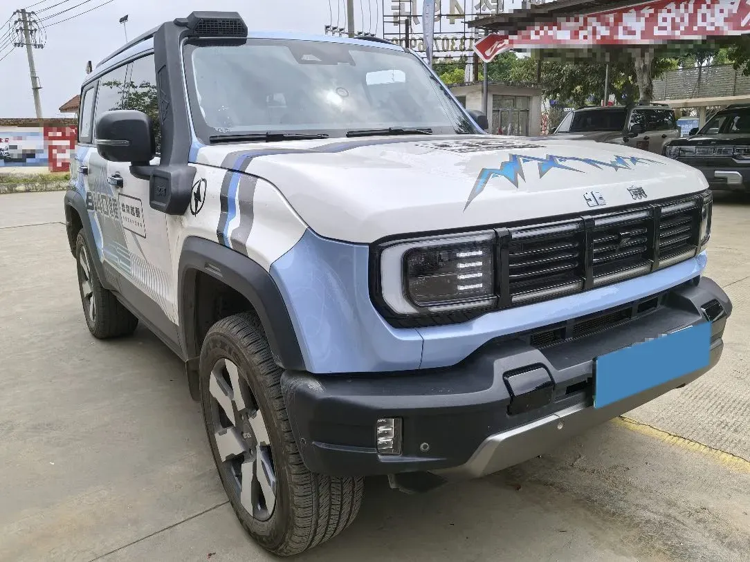 2025 Beijing BJ40 REEV REEV 188HP REEV 40.3KWH,autocango,china used car exporter,china ev exporter,chinese used car exporter,chinese used ev exporter
