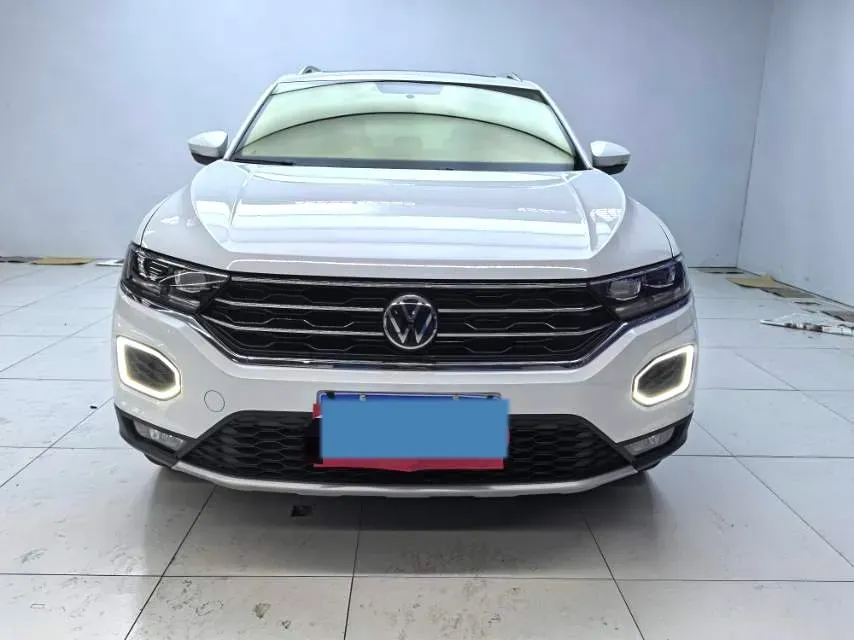 2021 Volkswagen T-Roc 1.4T 150HP L4 7DCT,autocango,china used car exporter,china ev exporter,chinese used car exporter,chinese used ev exporter