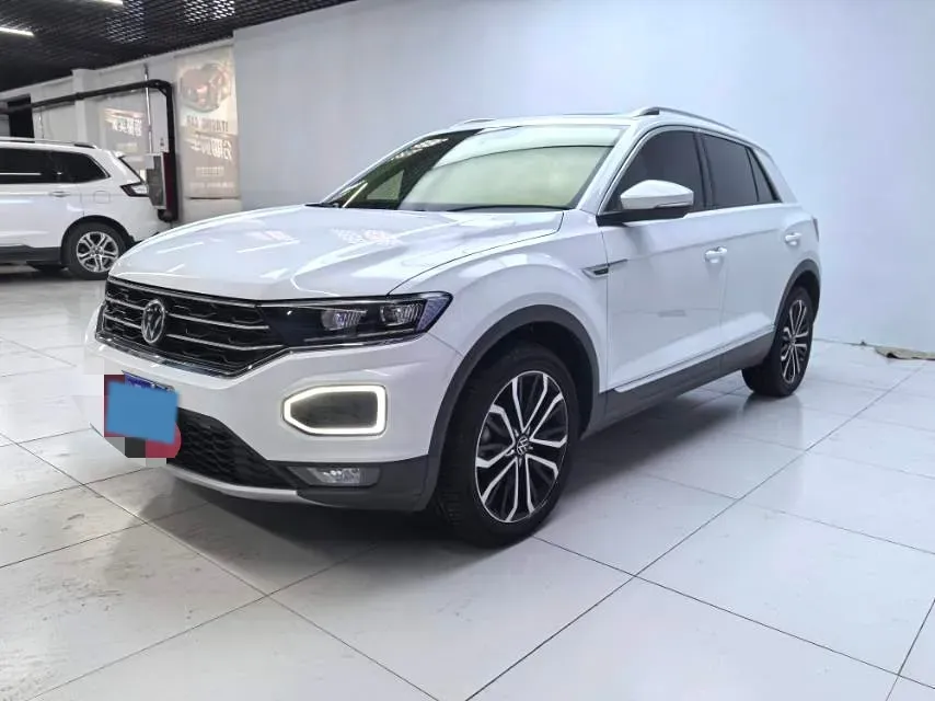 2021 Volkswagen T-Roc 1.4T 150HP L4 7DCT,autocango,china used car exporter,china ev exporter,chinese used car exporter,chinese used ev exporter