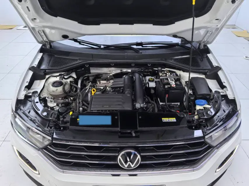 2021 Volkswagen T-Roc 1.4T 150HP L4 7DCT,autocango,china used car exporter,china ev exporter,chinese used car exporter,chinese used ev exporter