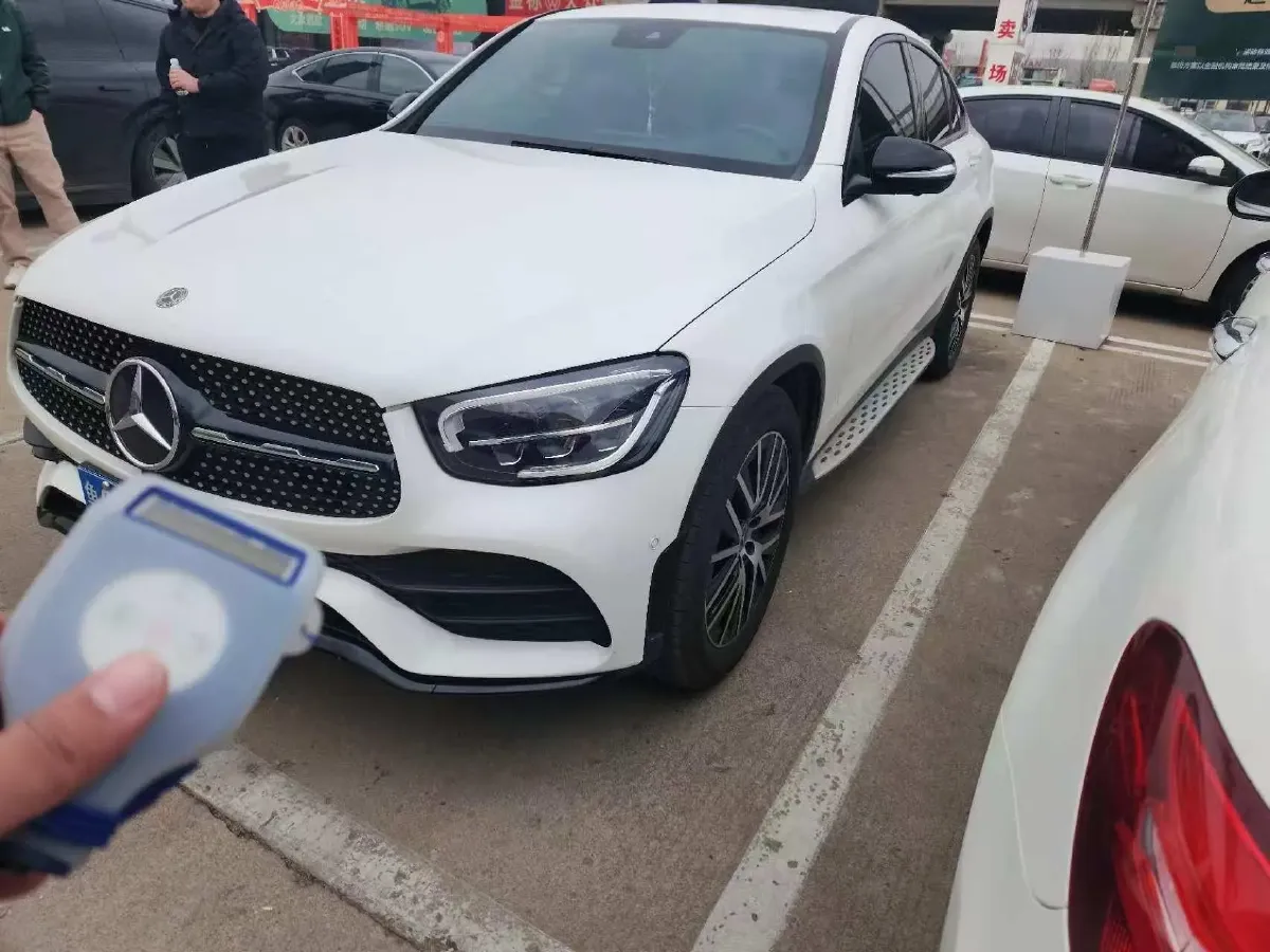2020 Mercedes-Benz GLC Coupe 2.0T 258HP L4 9AT,autocango,china used car exporter,china ev exporter,chinese used car exporter,chinese used ev exporter