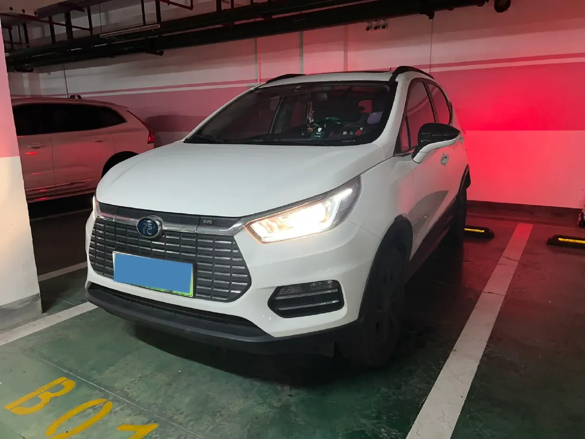 2018 BYD Yuan BEV 42KWH,autocango,china used car exporter,china ev exporter,chinese used car exporter,chinese used ev exporter