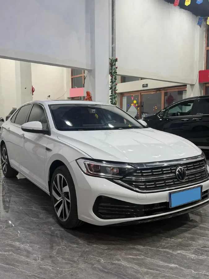 2024 Volkswagen Sagitar 1.5T 160HP L4 7DCT,autocango,china used car exporter,china ev exporter,chinese used car exporter,chinese used ev exporter