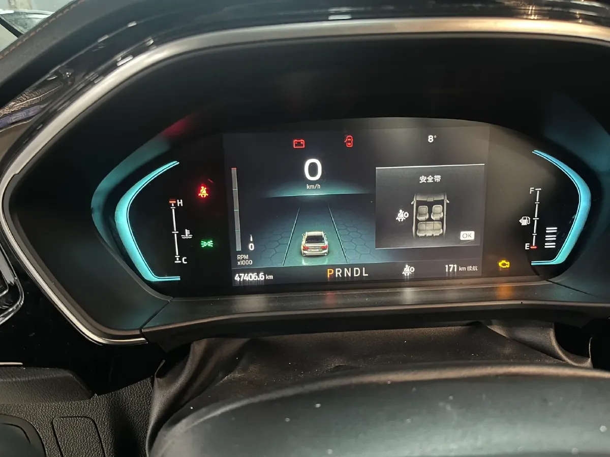 2022 Ford Focus 1.5T 177HP L4 6AT,autocango,china used car exporter,china ev exporter,chinese used car exporter,chinese used ev exporter