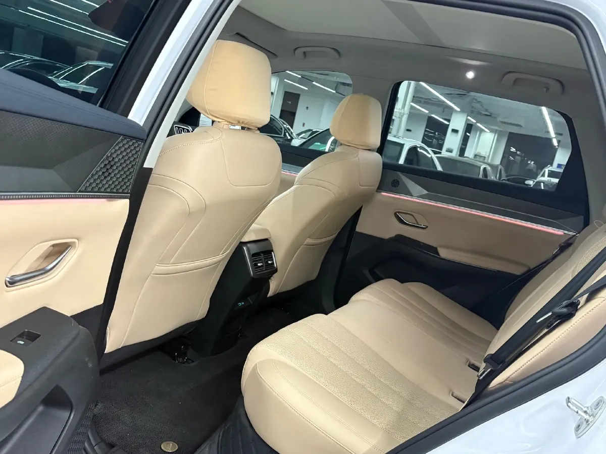 2025 BYD Song Pro 1.5L 101HP L4 E-CVT PHEV 18.3KWH,autocango,china used car exporter,china ev exporter,chinese used car exporter,chinese used ev exporter