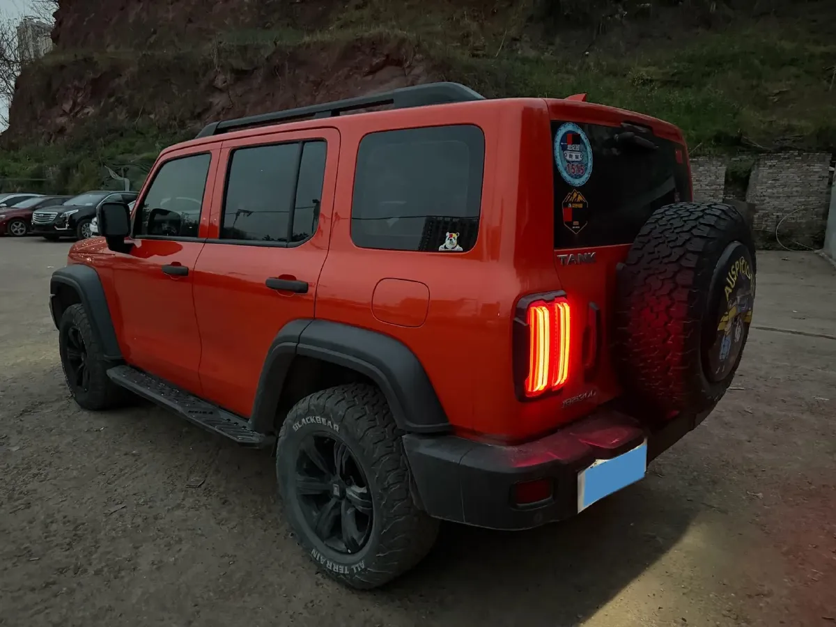 2021 Tank 300 2.0T 227HP L4 8AT,autocango,china used car exporter,china ev exporter,chinese used car exporter,chinese used ev exporter