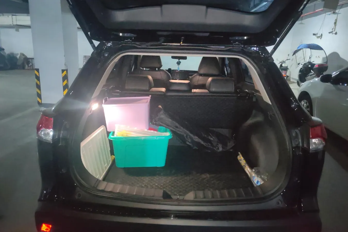 2024 Toyota Corolla Cross 2.0L 171HP L4 CVT,autocango,china used car exporter,china ev exporter,chinese used car exporter,chinese used ev exporter