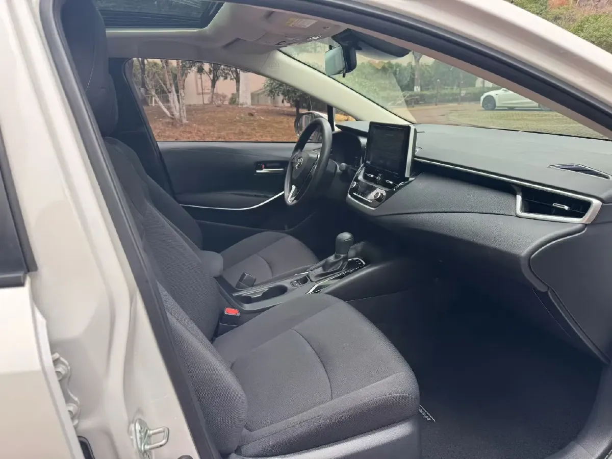 2022 Toyota Corolla 1.8L 98HP L4 E-CVT Hybrid,autocango,china used car exporter,china ev exporter,chinese used car exporter,chinese used ev exporter