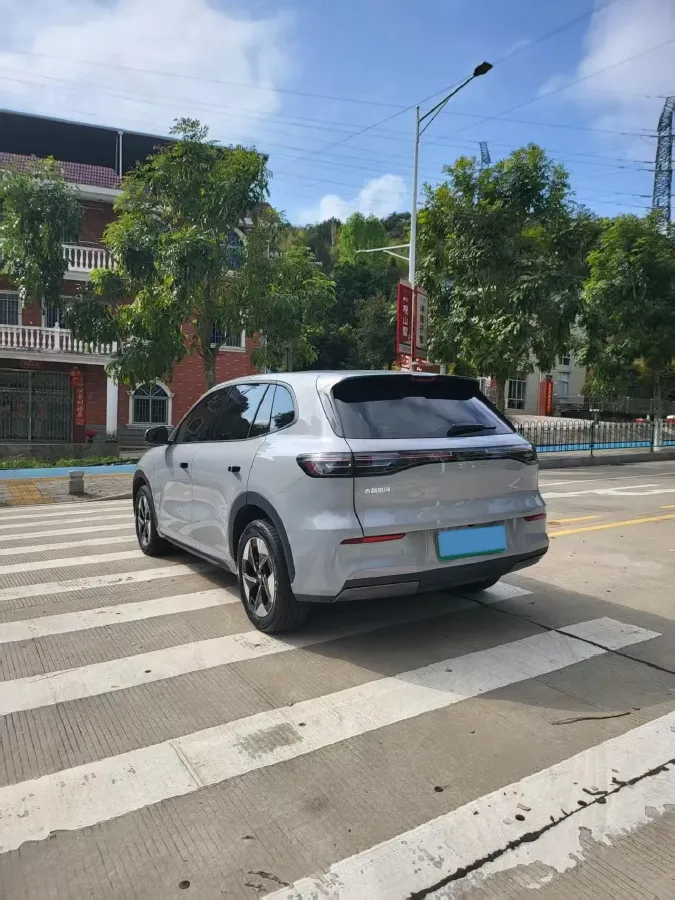 2024 YuanChen Super Van BEV 51KWH,autocango,china used car exporter,china ev exporter,chinese used car exporter,chinese used ev exporter