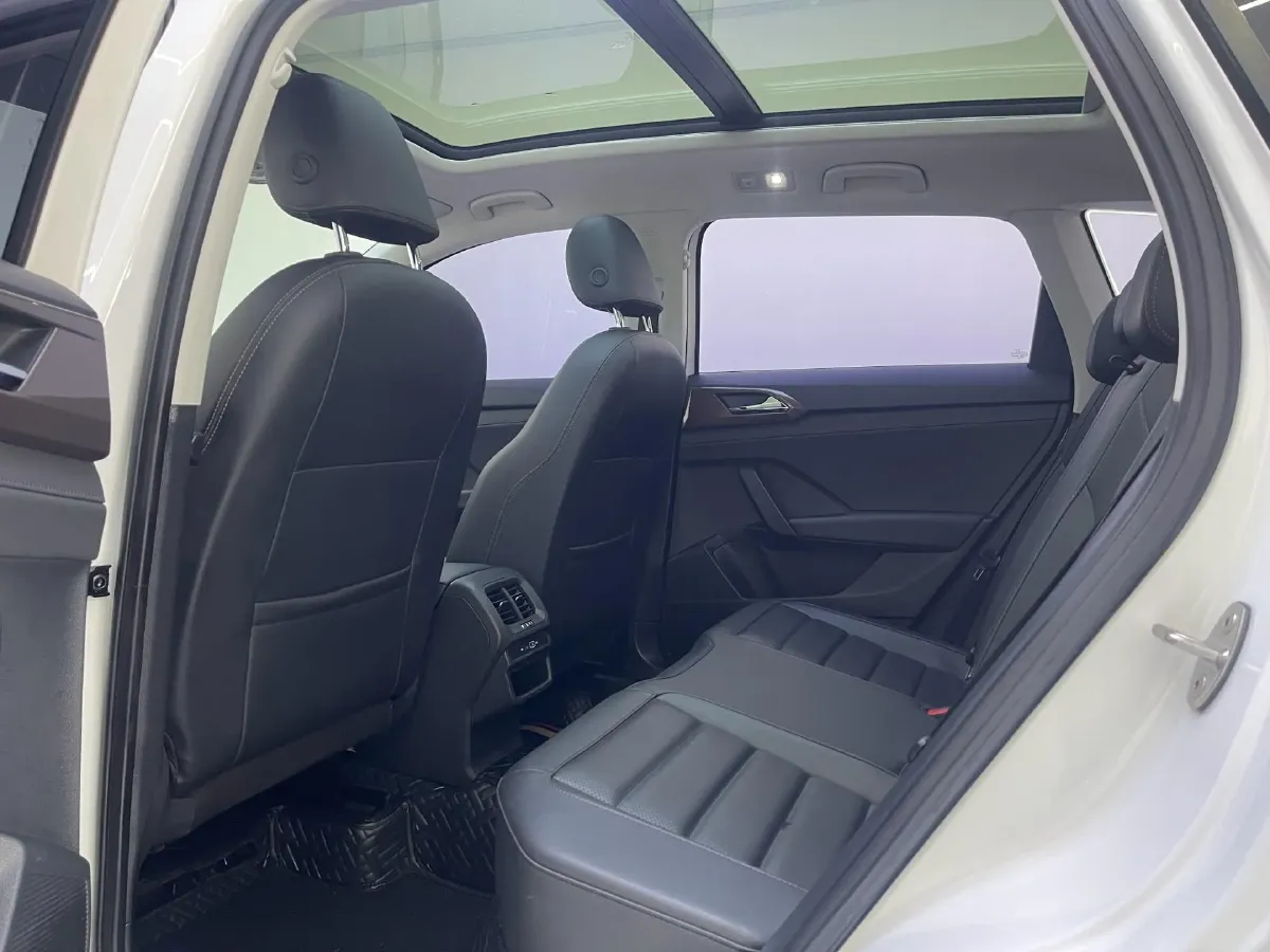 2022 Volkswagen Tharu 1.4T 150HP L4 7DCT,autocango,china used car exporter,china ev exporter,chinese used car exporter,chinese used ev exporter