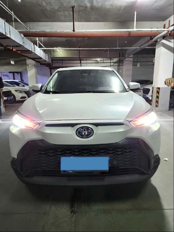 2023 Toyota Frontlander 2.0L 152HP L4 E-CVT Hybrid,autocango,china used car exporter,china ev exporter,chinese used car exporter,chinese used ev exporter