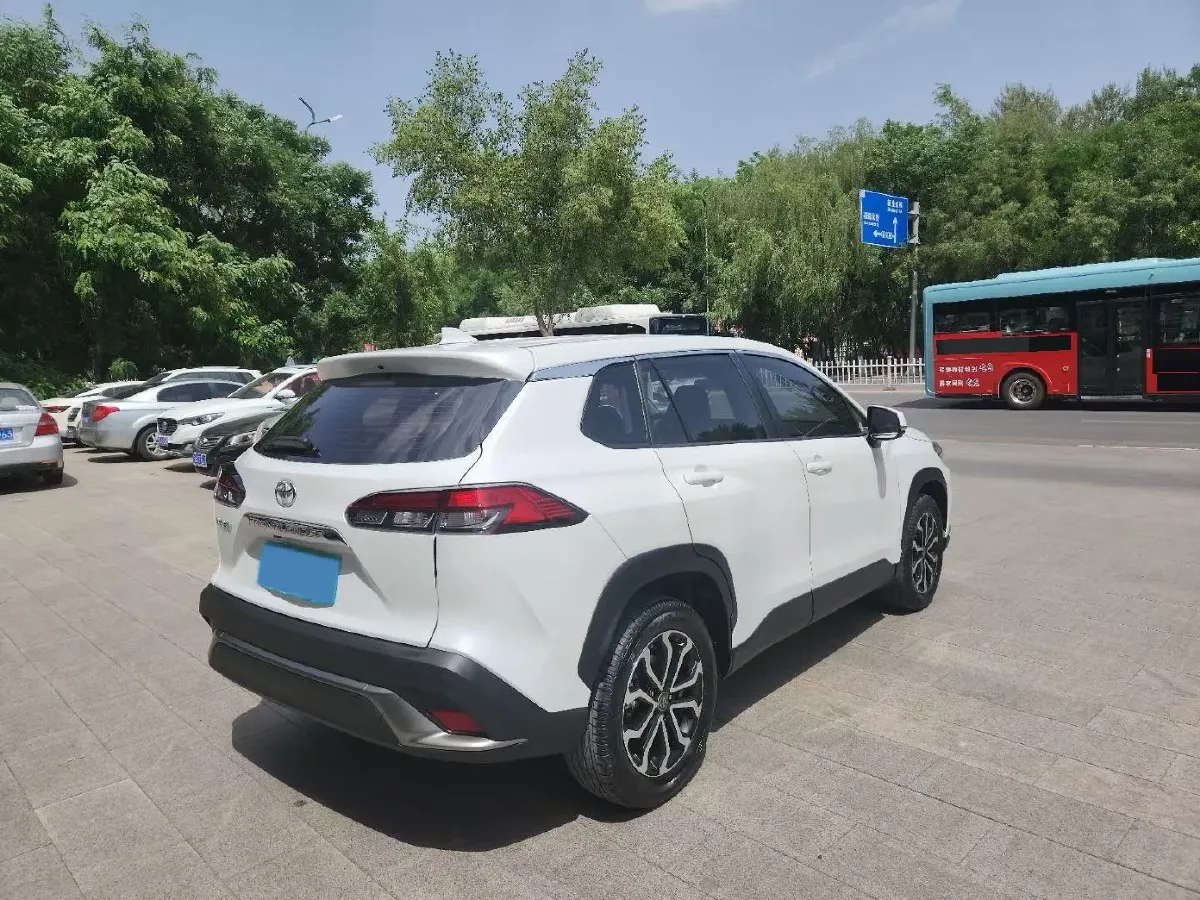 2022 Toyota Frontlander 2.0L 171HP L4 CVT,autocango,china used car exporter,china ev exporter,chinese used car exporter,chinese used ev exporter