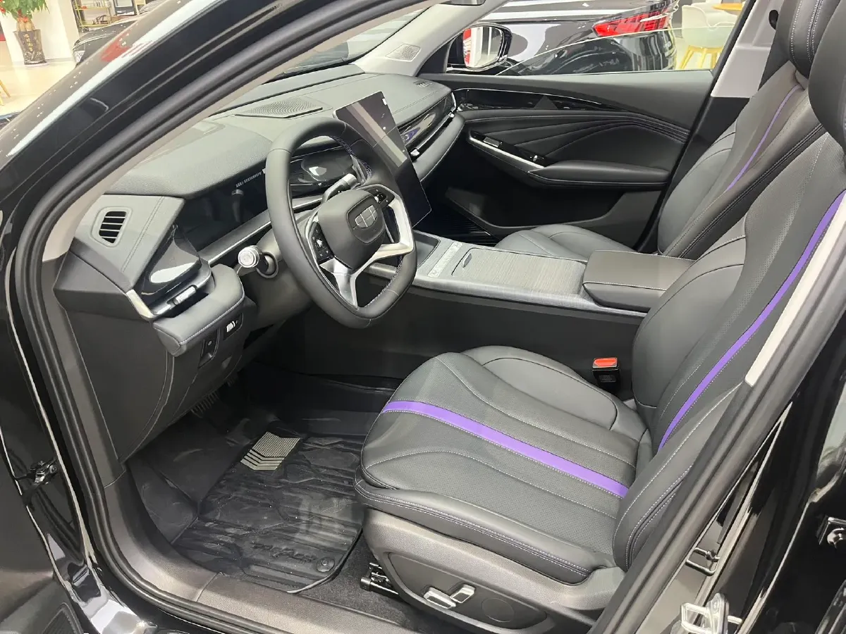 2024 Geely PrefaceL 1.5T 163HP L4 3DHT Hybrid,autocango,china used car exporter,china ev exporter,chinese used car exporter,chinese used ev exporter