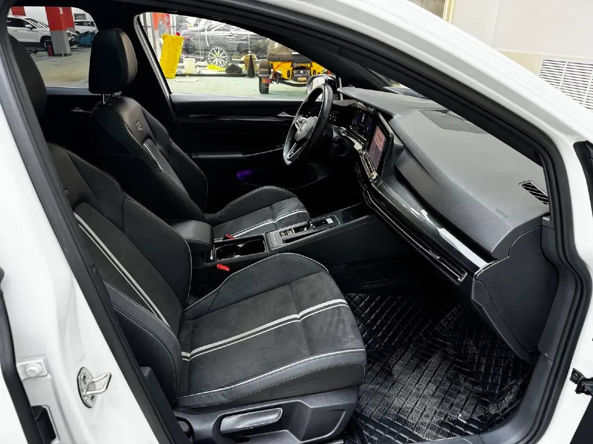 2021 Volkswagen Golf 1.4T 150HP L4 7DCT,autocango,china used car exporter,china ev exporter,chinese used car exporter,chinese used ev exporter