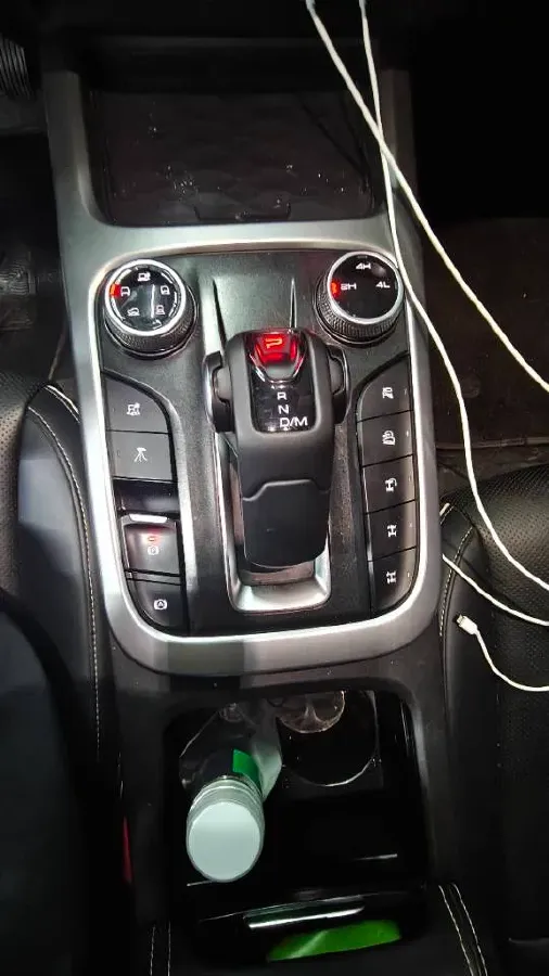 2021 Tank 300 2.0T 227HP L4 8AT,autocango,china used car exporter,china ev exporter,chinese used car exporter,chinese used ev exporter