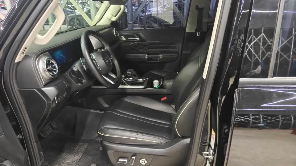 2021 Tank 300 2.0T 227HP L4 8AT,autocango,china used car exporter,china ev exporter,chinese used car exporter,chinese used ev exporter