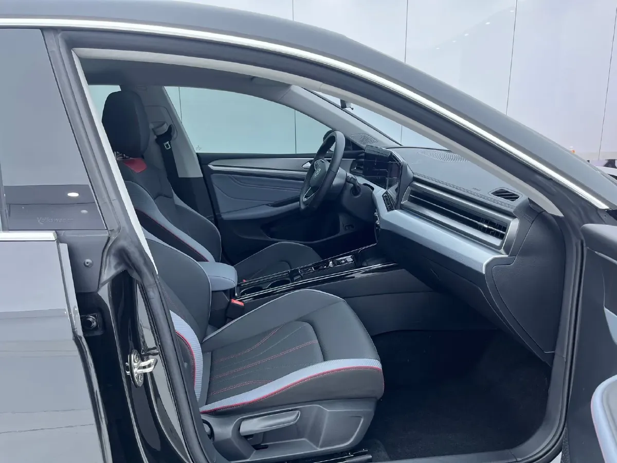 2022 Exceed TXL 2.0T 261HP L4 7DCT,autocango,china used car exporter,china ev exporter,chinese used car exporter,chinese used ev exporter