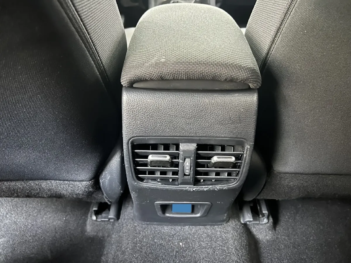 2021 Toyota Levin 1.2T 116HP L4 CVT,autocango,china used car exporter,china ev exporter,chinese used car exporter,chinese used ev exporter