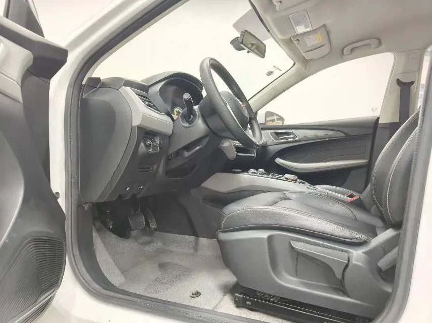 2018 Roewe Ei5 BEV 35KWH,autocango,china used car exporter,china ev exporter,chinese used car exporter,chinese used ev exporter