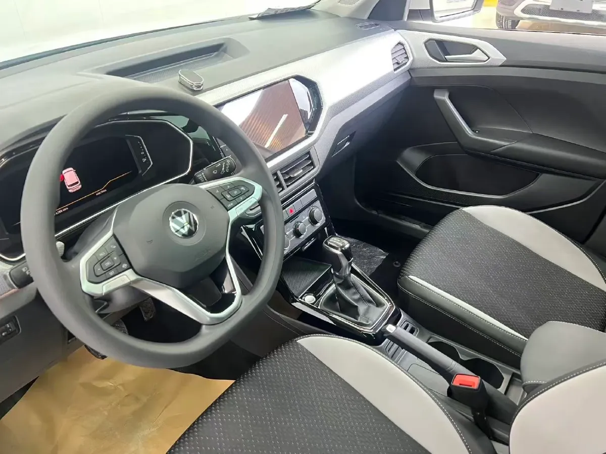 2021 Volkswagen Tacqua 1.5L 113HP L4 6AT,autocango,china used car exporter,china ev exporter,chinese used car exporter,chinese used ev exporter