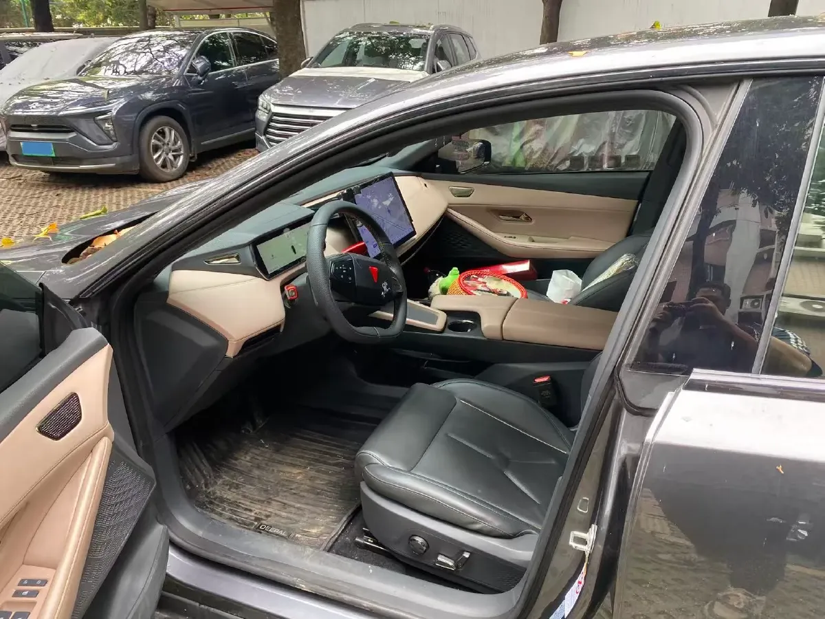 2022 DongFeng Forthing LingZhi EV BEV 68.4KWH,autocango,china used car exporter,china ev exporter,chinese used car exporter,chinese used ev exporter