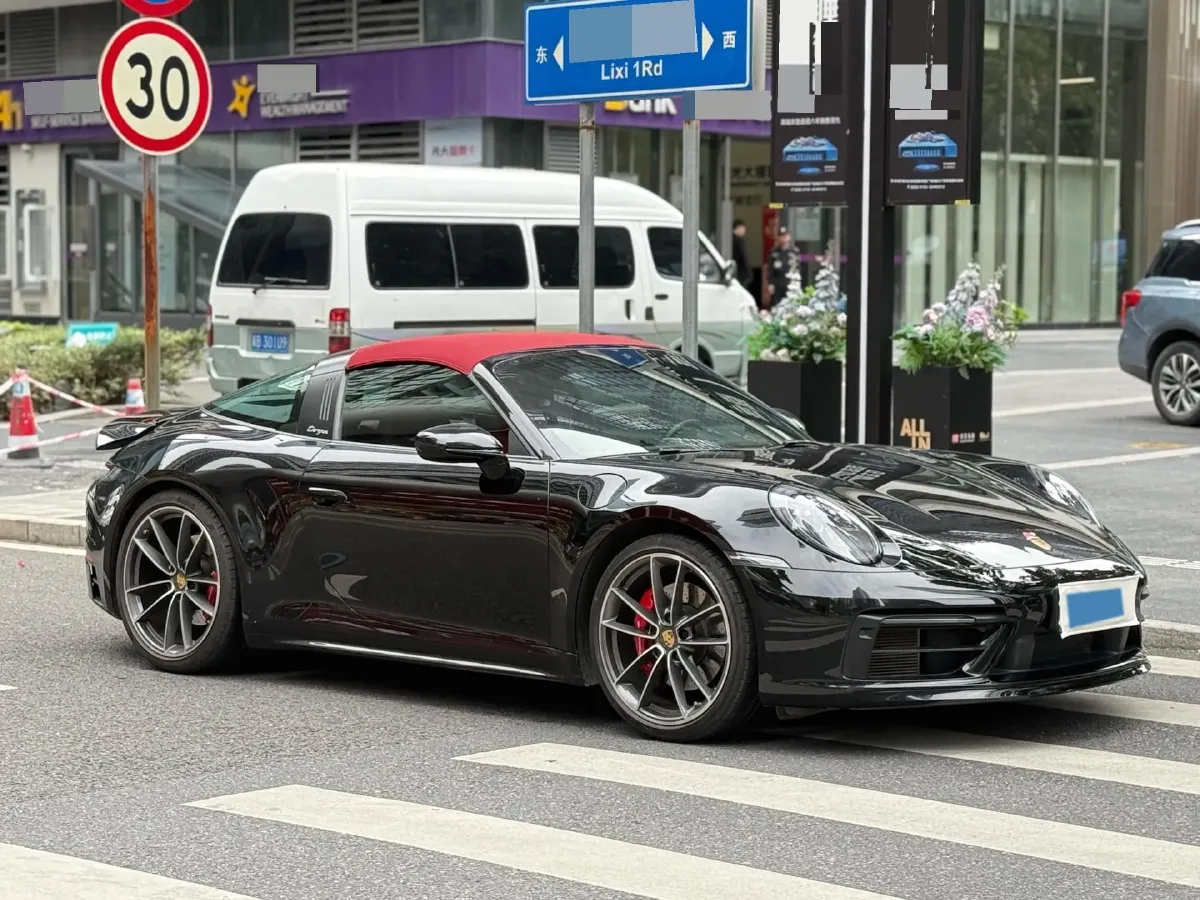 2022 Porsche 911 3.0T 450HP H6 8DCT,autocango,china used car exporter,china ev exporter,chinese used car exporter,chinese used ev exporter