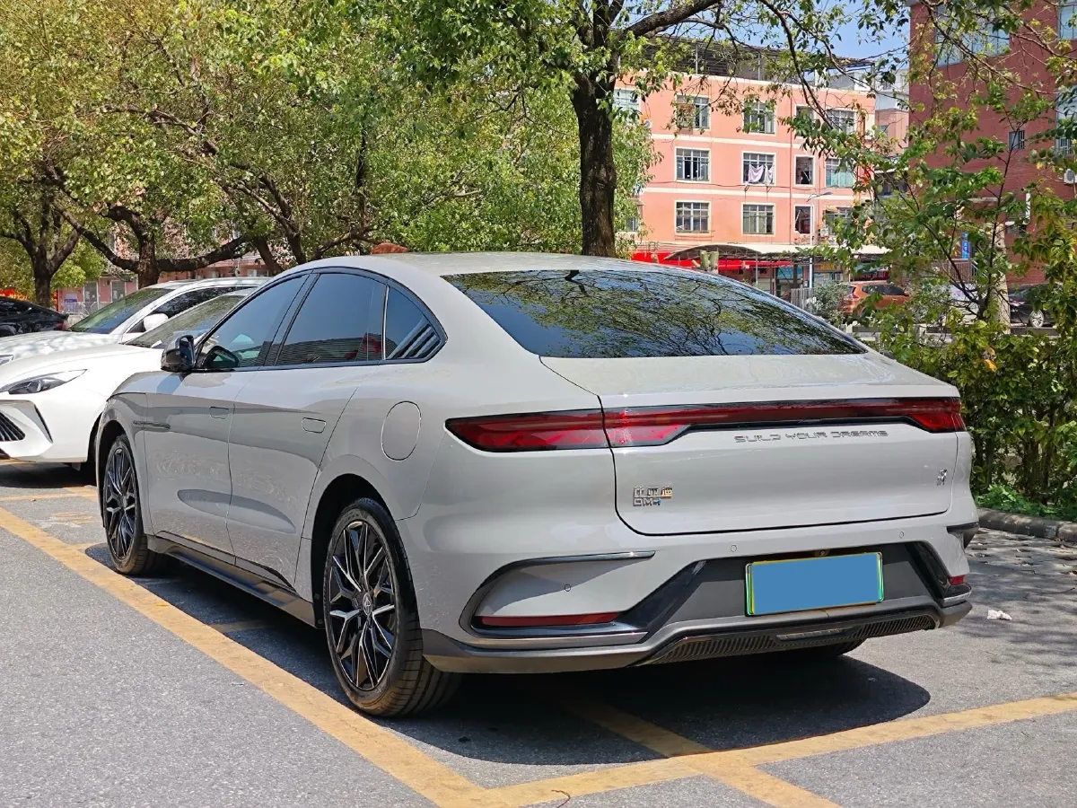 2025 BYD Han 1.5T 156HP L4 E-CVT PHEV,autocango,china used car exporter,china ev exporter,chinese used car exporter,chinese used ev exporter