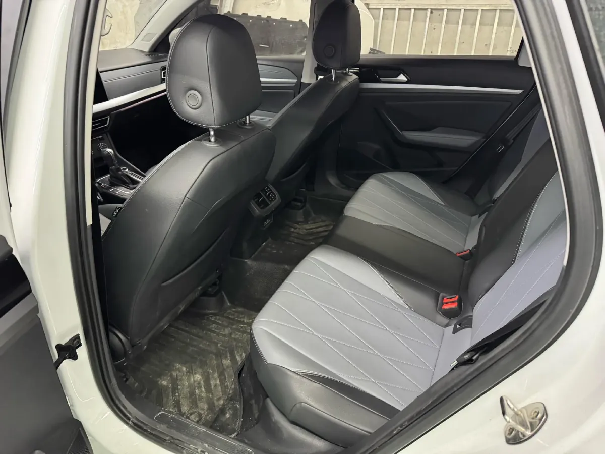 2024 Volkswagen Lavida 1.5L 110HP L4 6AT,autocango,china used car exporter,china ev exporter,chinese used car exporter,chinese used ev exporter