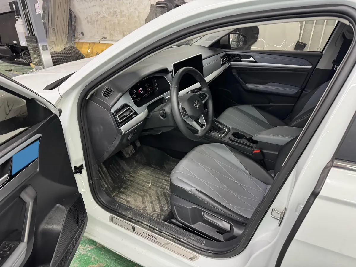 2024 Volkswagen Lavida 1.5L 110HP L4 6AT,autocango,china used car exporter,china ev exporter,chinese used car exporter,chinese used ev exporter