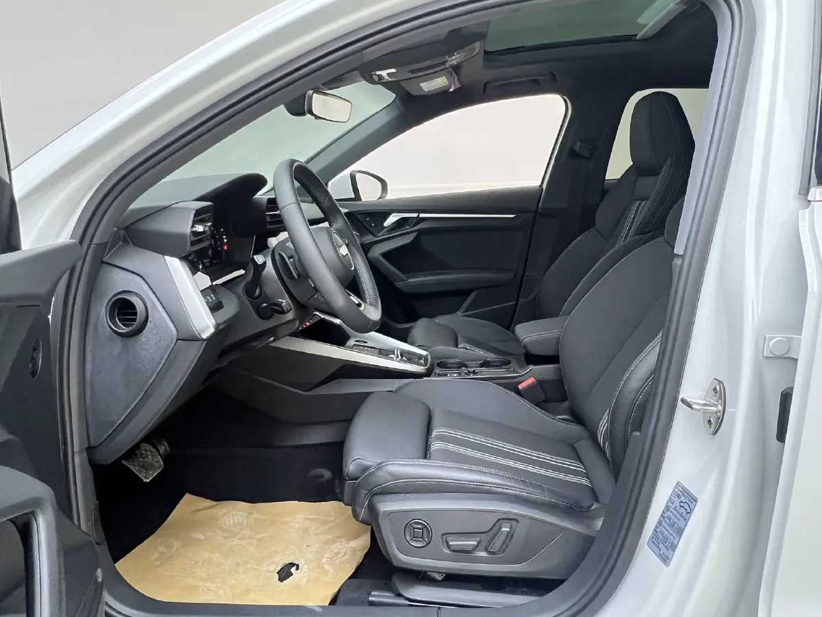 2021 Audi A3 1.4T 150HP L4 7DCT,autocango,china used car exporter,china ev exporter,chinese used car exporter,chinese used ev exporter