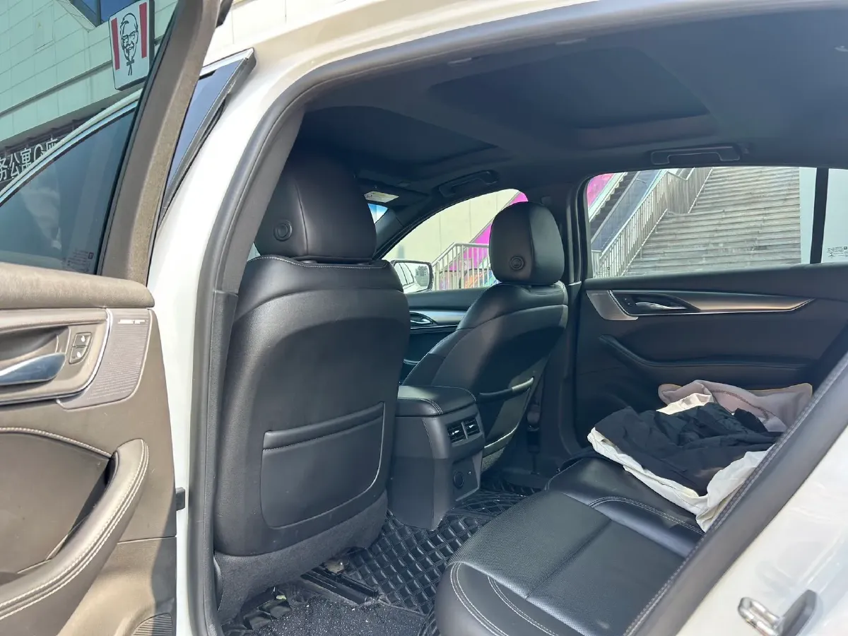 2021 Cadillac CT5 2.0T 237HP L4 10AT,autocango,china used car exporter,china ev exporter,chinese used car exporter,chinese used ev exporter