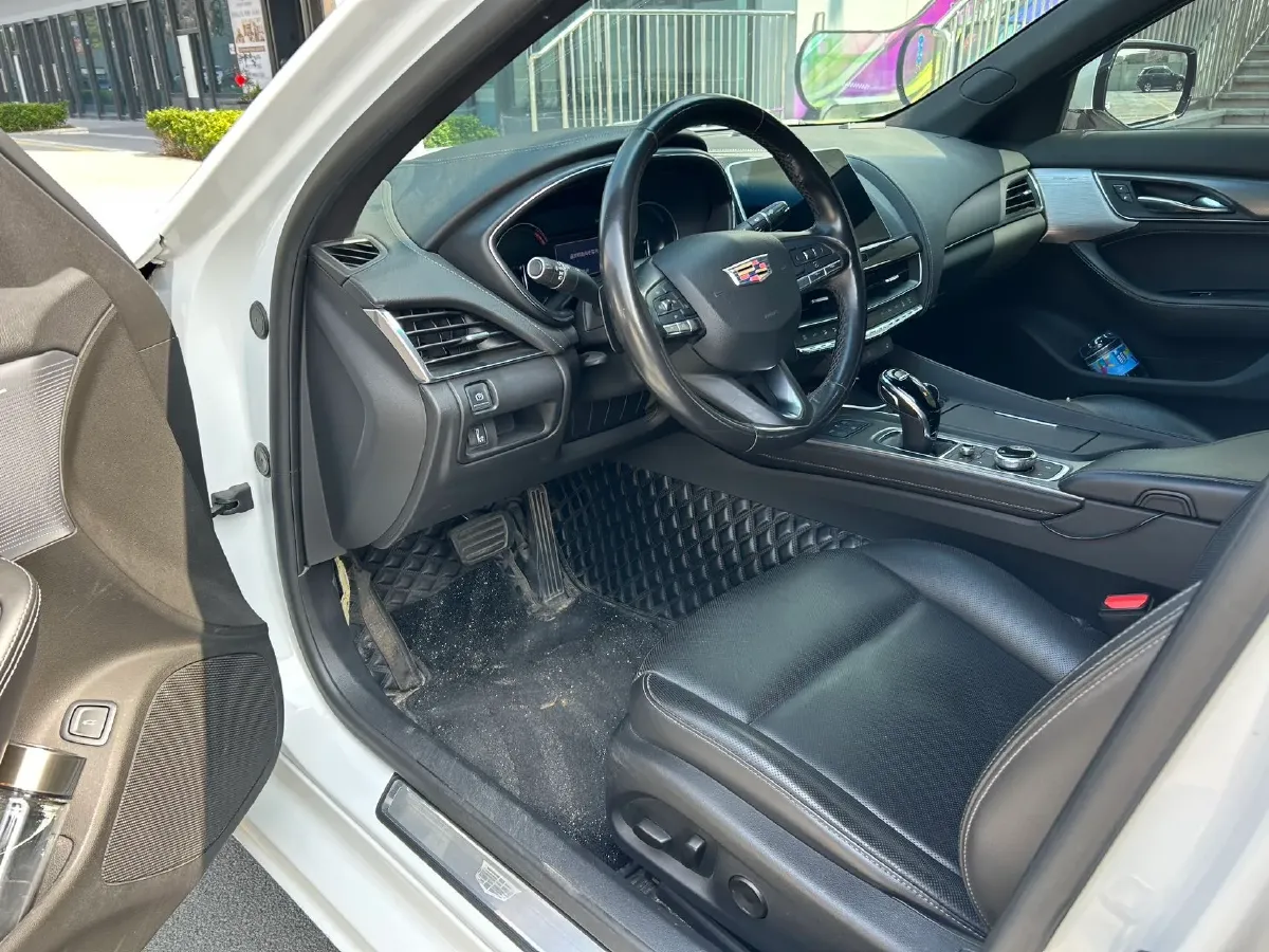 2021 Cadillac CT5 2.0T 237HP L4 10AT,autocango,china used car exporter,china ev exporter,chinese used car exporter,chinese used ev exporter