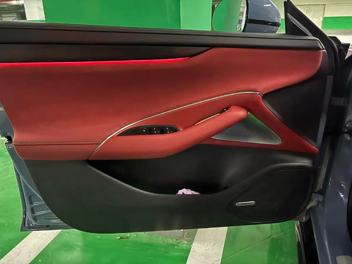 2024 MI SU7 BEV 101KWH,autocango,china used car exporter,china ev exporter,chinese used car exporter,chinese used ev exporter