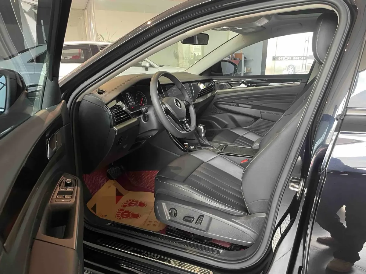 2021 Volkswagen Passat 1.4T 150HP L4 7DCT,autocango,china used car exporter,china ev exporter,chinese used car exporter,chinese used ev exporter