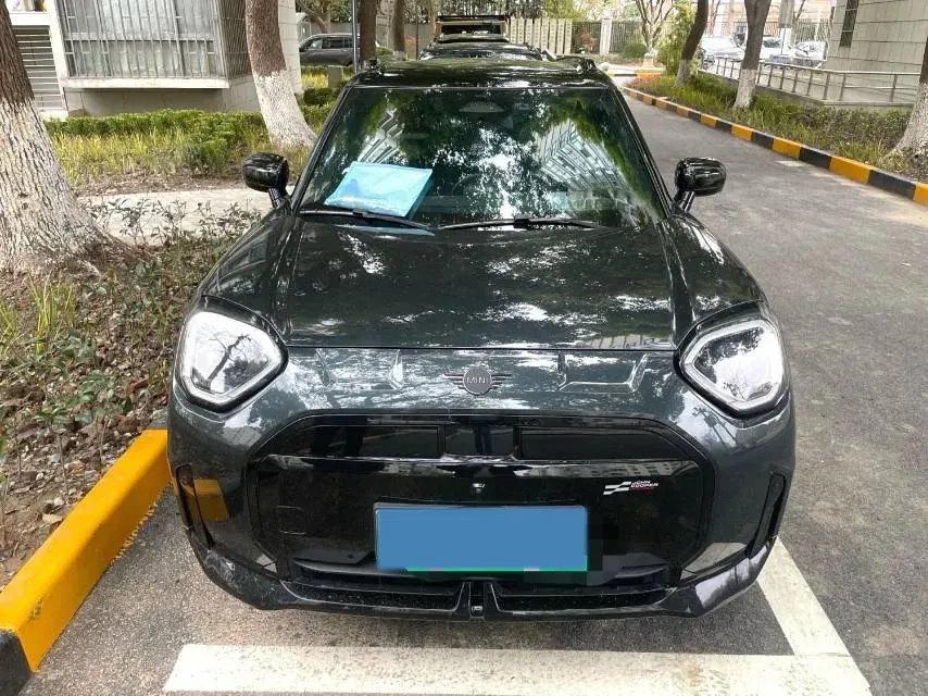 2024 MINI ACEMAN BEV 51.5KWH,autocango,china used car exporter,china ev exporter,chinese used car exporter,chinese used ev exporter