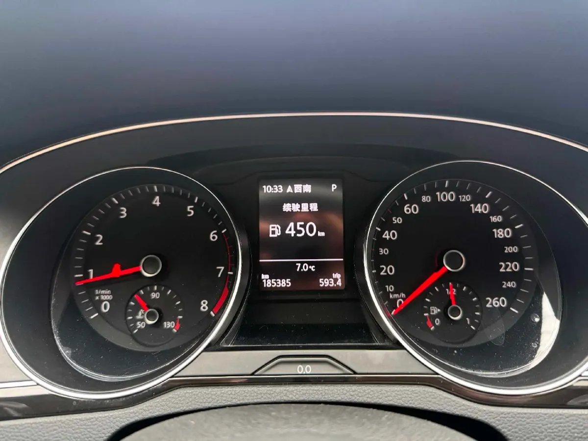 2019 Volkswagen Magotan 2.0T 186HP L4 7DCT,autocango,china used car exporter,china ev exporter,chinese used car exporter,chinese used ev exporter