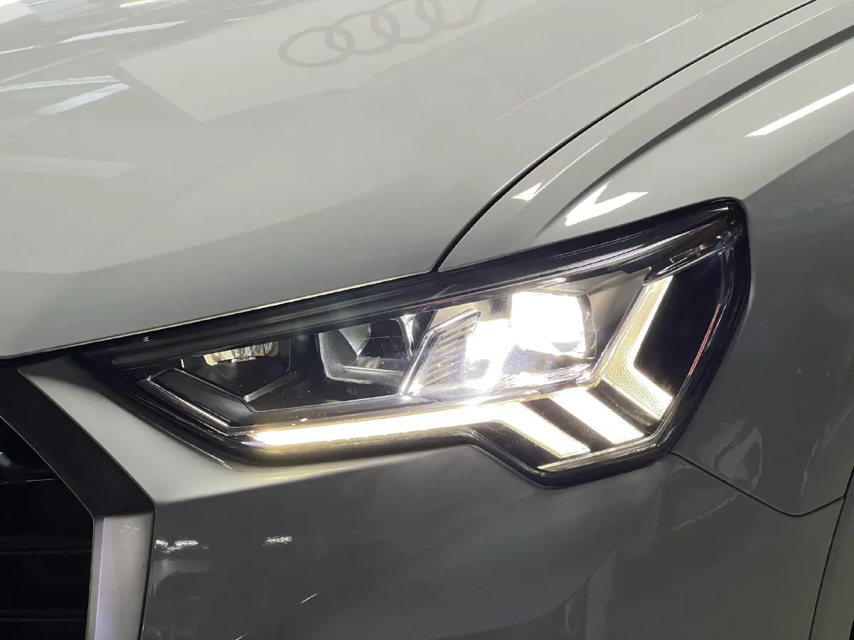 2021 Audi Q3 1.4T 150HP L4 7DCT,autocango,china used car exporter,china ev exporter,chinese used car exporter,chinese used ev exporter