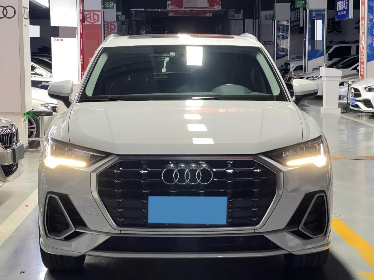 2021 Audi Q3 1.4T 150HP L4 7DCT,autocango,china used car exporter,china ev exporter,chinese used car exporter,chinese used ev exporter