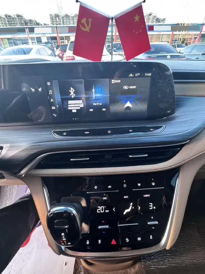 2021 Buick GL8 2.0T 237HP L4 9AT,autocango,china used car exporter,china ev exporter,chinese used car exporter,chinese used ev exporter