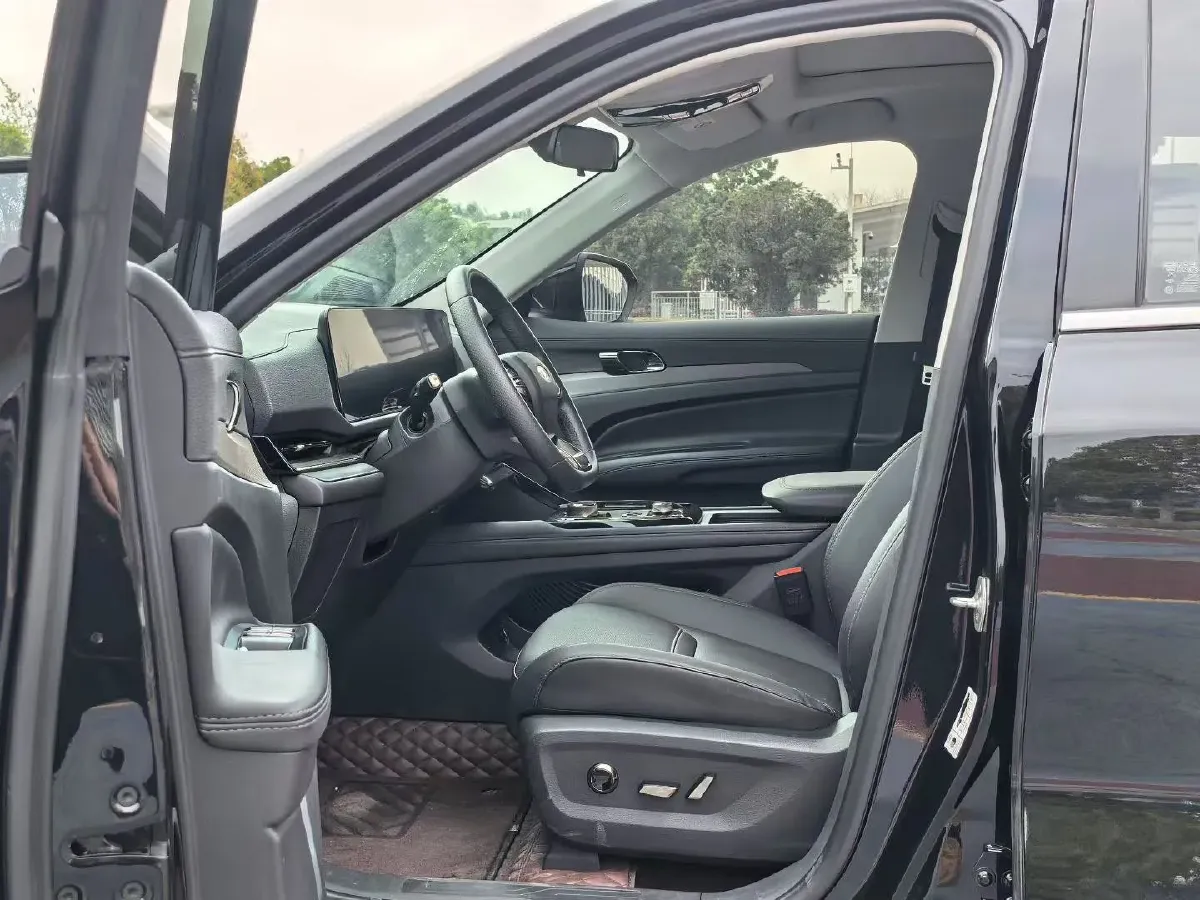 2023 Ford Equator Sport 1.5T 170HP L4 7DCT,autocango,china used car exporter,china ev exporter,chinese used car exporter,chinese used ev exporter