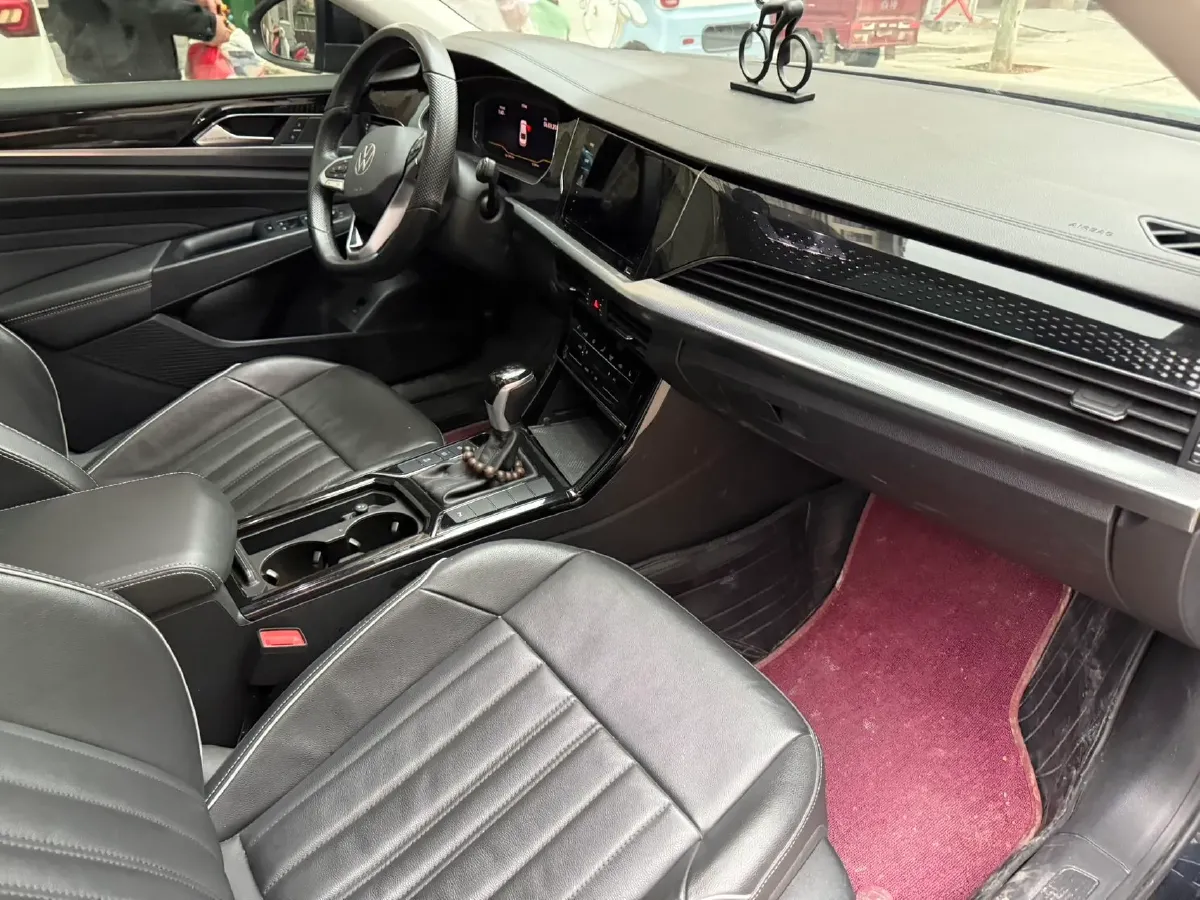 2022 Skoda Kodiak GT 2.0T 186HP L4 7DCT,autocango,china used car exporter,china ev exporter,chinese used car exporter,chinese used ev exporter