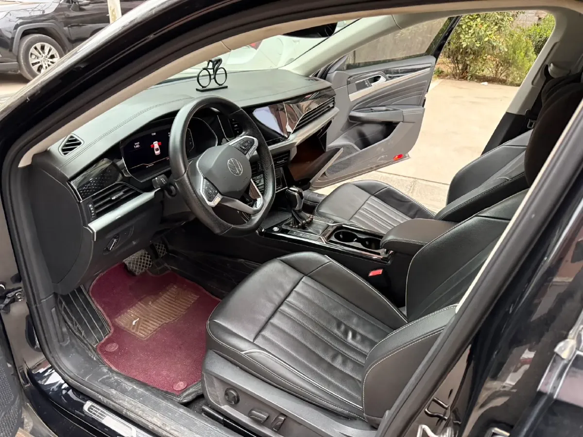 2022 Skoda Kodiak GT 2.0T 186HP L4 7DCT,autocango,china used car exporter,china ev exporter,chinese used car exporter,chinese used ev exporter