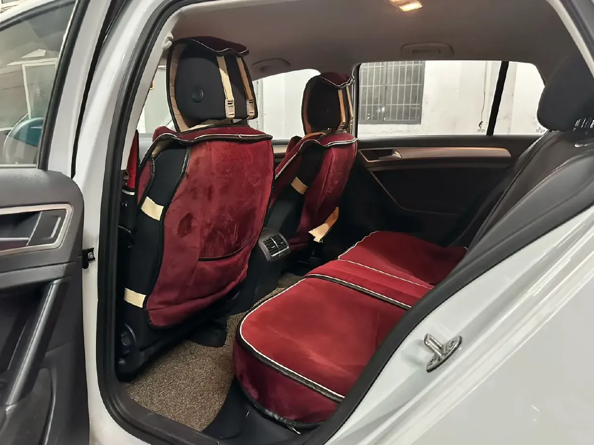 2018 Volkswagen Golf 1.6L 110HP L4 6AT,autocango,china used car exporter,china ev exporter,chinese used car exporter,chinese used ev exporter