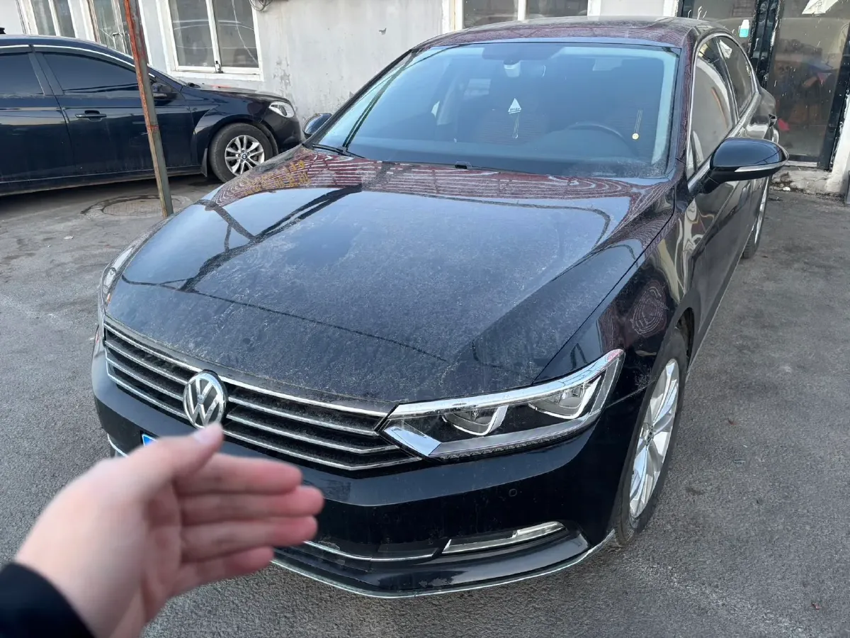 2018 Volkswagen Magotan 1.8T 180HP L4 7DCT,autocango,china used car exporter,china ev exporter,chinese used car exporter,chinese used ev exporter