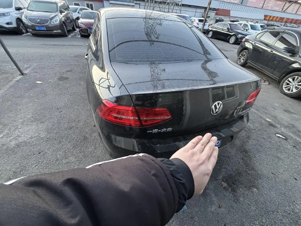 2018 Volkswagen Magotan 1.8T 180HP L4 7DCT,autocango,china used car exporter,china ev exporter,chinese used car exporter,chinese used ev exporter