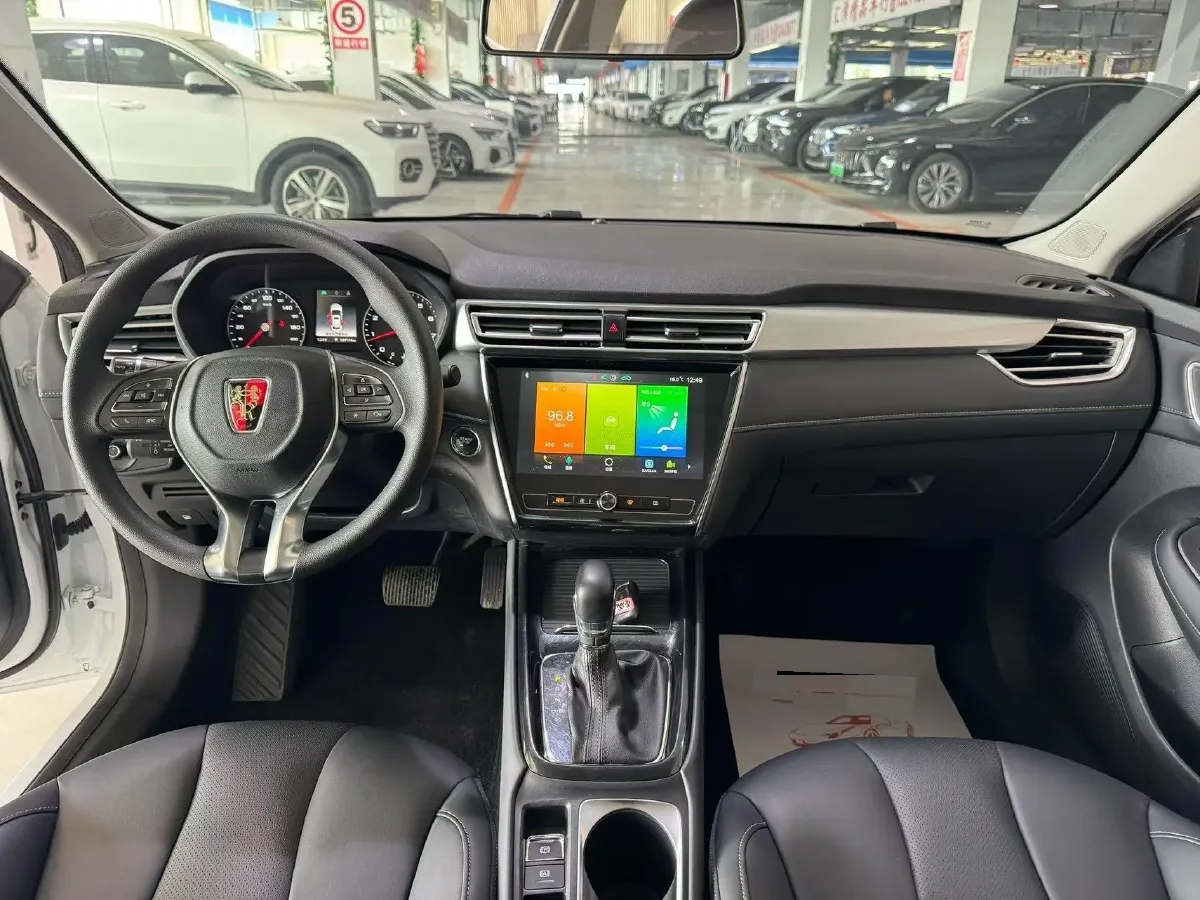 2019 Roewe i5 1.5L 120HP L4 CVT,autocango,china used car exporter,china ev exporter,chinese used car exporter,chinese used ev exporter