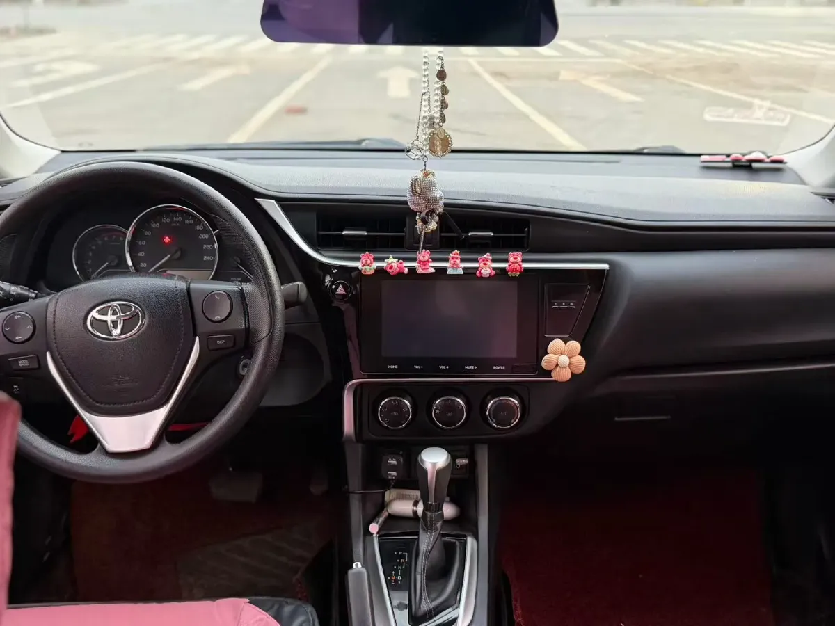 2017 Toyota Levin 1.2T 116HP L4 6MT,autocango,china used car exporter,china ev exporter,chinese used car exporter,chinese used ev exporter