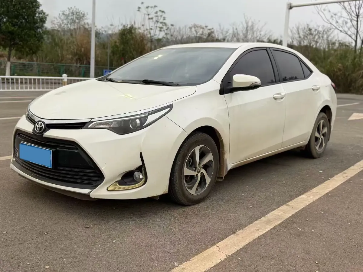 2017 Toyota Levin 1.2T 116HP L4 6MT,autocango,china used car exporter,china ev exporter,chinese used car exporter,chinese used ev exporter