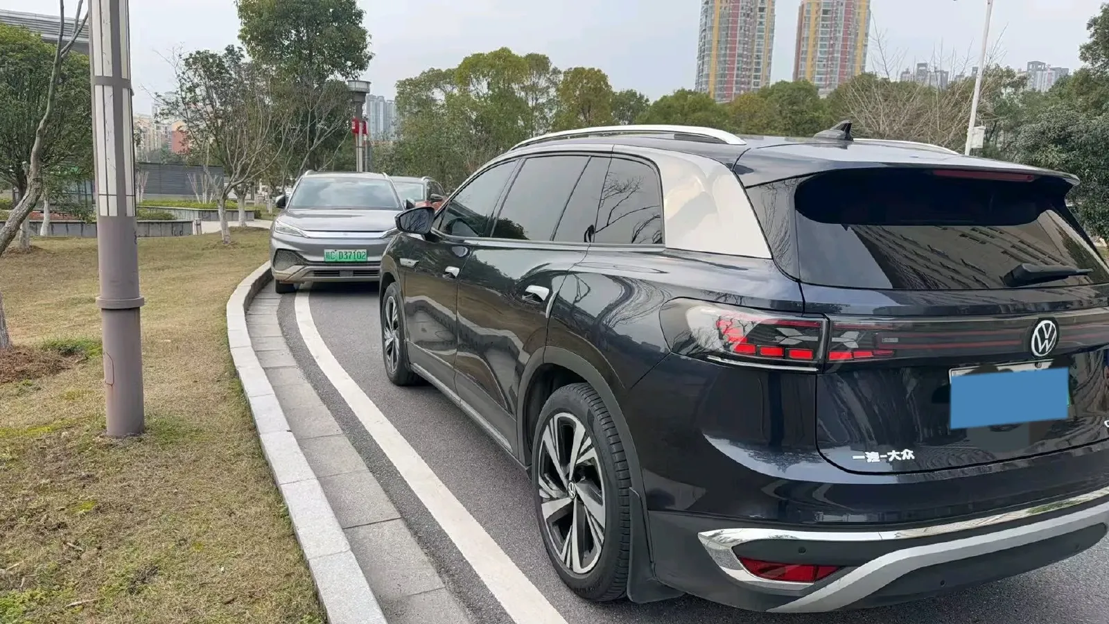 2021 Volkswagen ID.6 Crozz BEV 84.8KWH,autocango,china used car exporter,china ev exporter,chinese used car exporter,chinese used ev exporter