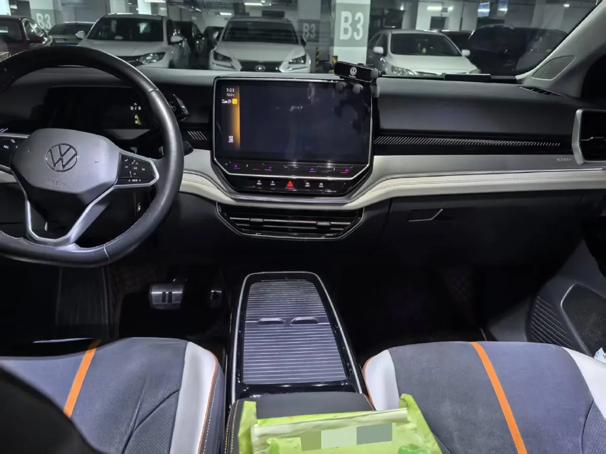 2021 Volkswagen ID.6 Crozz BEV 84.8KWH,autocango,china used car exporter,china ev exporter,chinese used car exporter,chinese used ev exporter